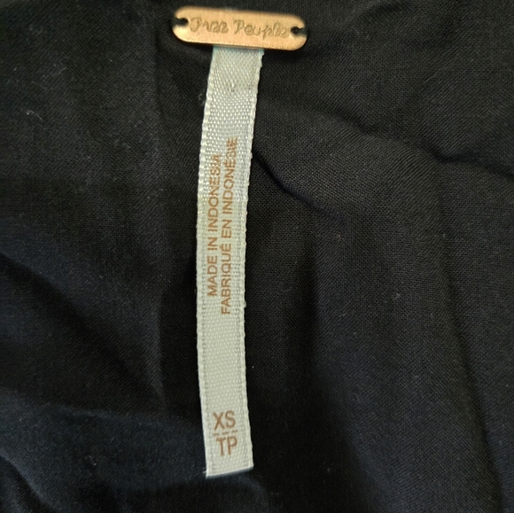 Free People Lilou Black Floral Bell Sleeve Boho Dress - Picture 5 of 5